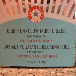 FIRST AID BEAUTY Brighten + Glow Moisturizer !! Brand New! 1.7 Ounce